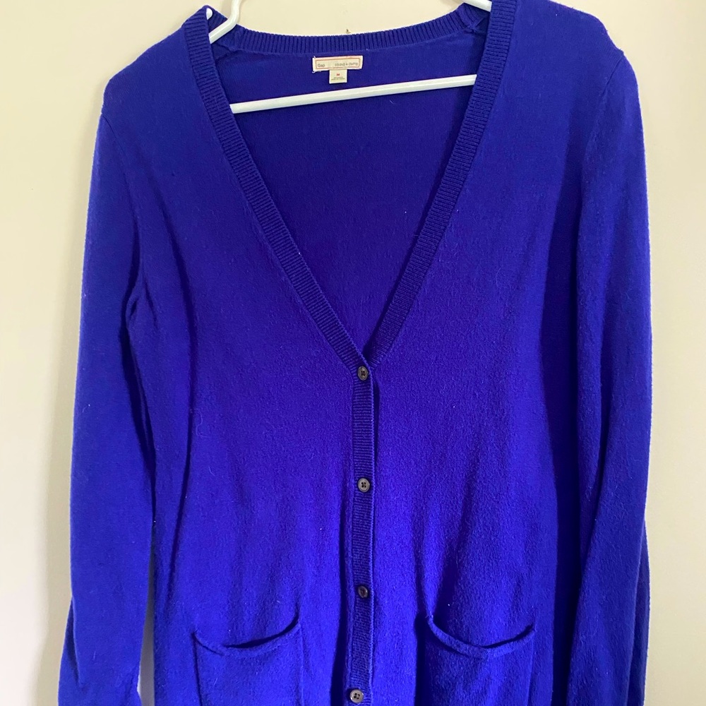 Gap cardigan sweater. Size M. Purple